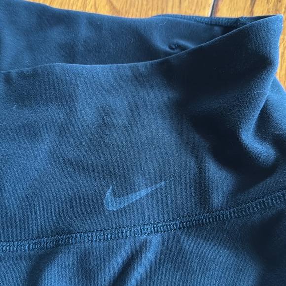 Nike Dri-Fit Ten/One leggings. - Picture 4 of 5